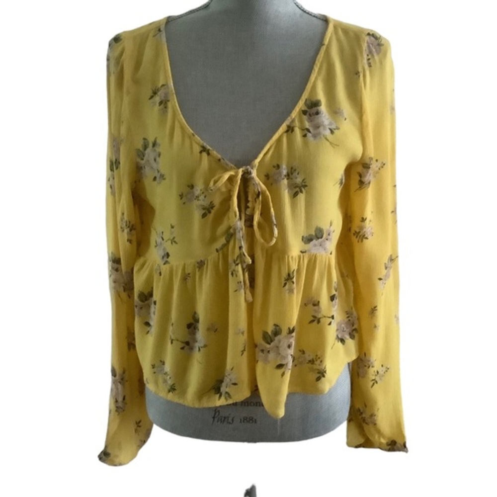 Hollister cottagecore blouse yellow floral tie front long sleeve keyhole sz S